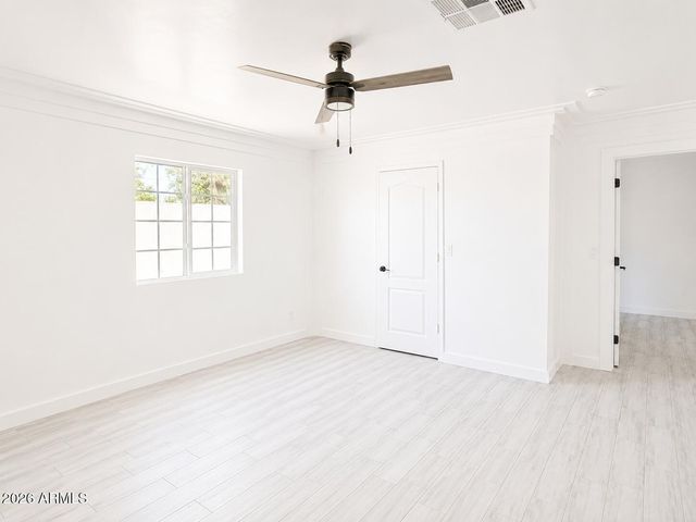 4437 S 8TH Place S, Phoenix, AZ 85040