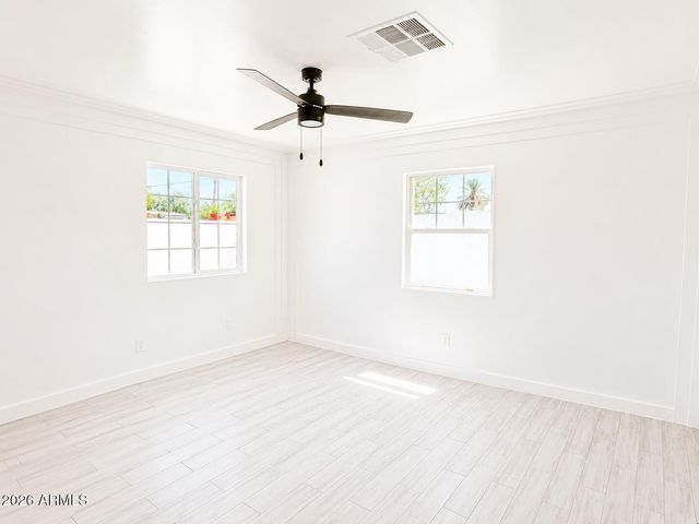 4437 S 8TH Place S, Phoenix, AZ 85040