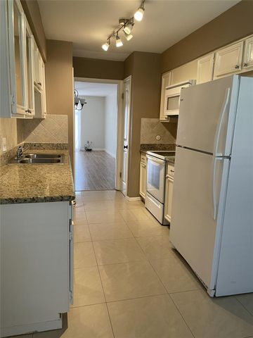 13278 Trail Hollow Drive, Houston, TX 77079