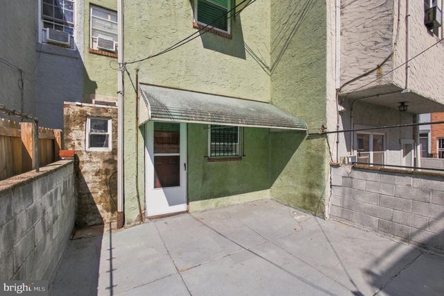 1802 TREE ST, Philadelphia, PA 19145