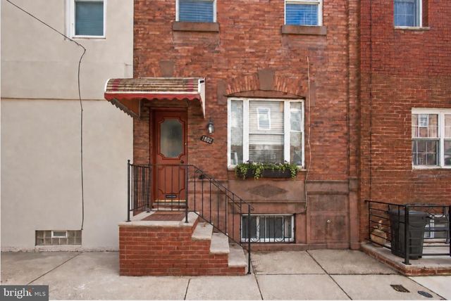 1802 TREE ST, Philadelphia, PA 19145