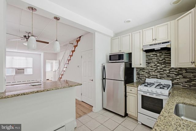 1802 TREE ST, Philadelphia, PA 19145