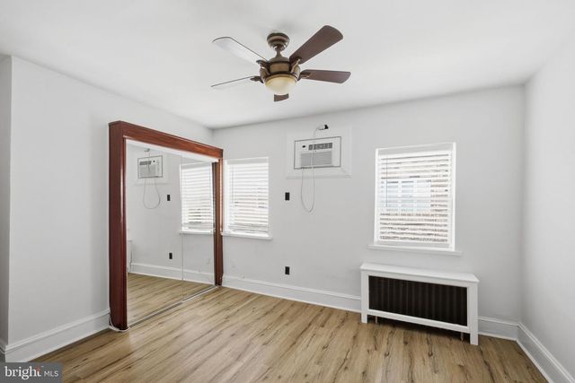 1802 TREE ST, Philadelphia, PA 19145