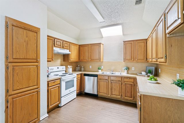 2095 Bronco Lane, Keller, TX 76248
