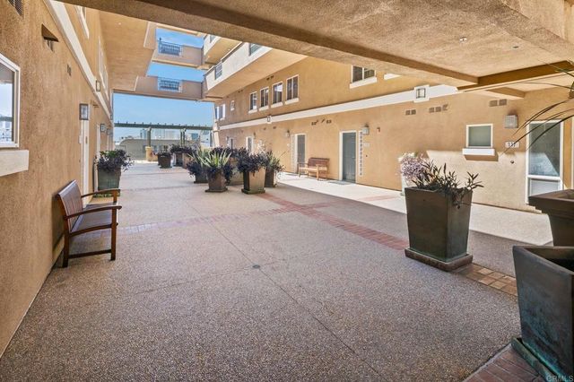 2330 First Avenue 407, San Diego, CA 92101