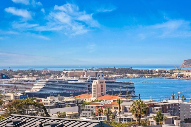 2330 First Avenue 407, San Diego, CA 92101