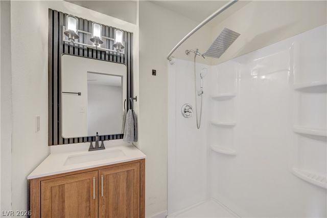 6344 Evergreen Avenue, Las Vegas, NV 89107