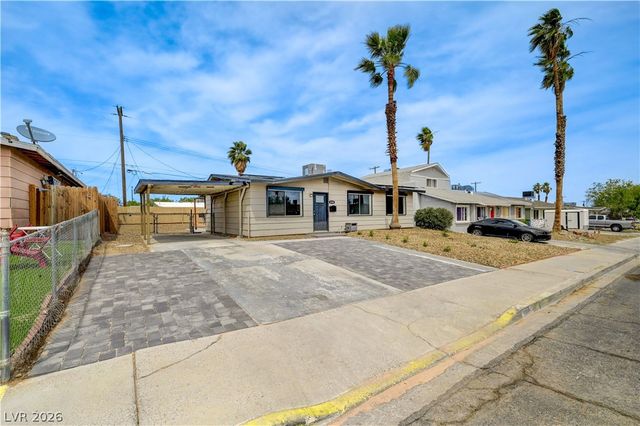 6344 Evergreen Avenue, Las Vegas, NV 89107