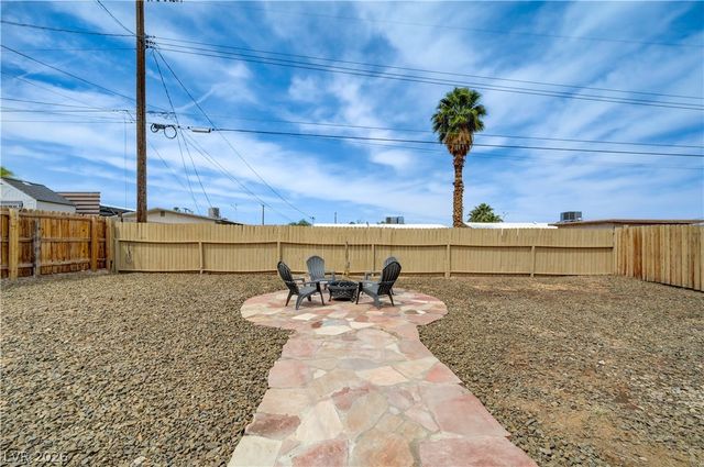 6344 Evergreen Avenue, Las Vegas, NV 89107