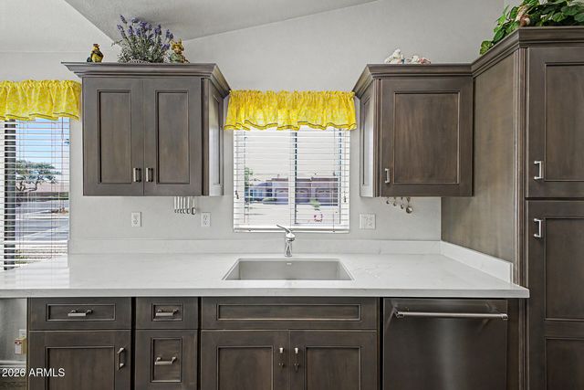 8341 W WESCOTT Drive, Peoria, AZ 85382