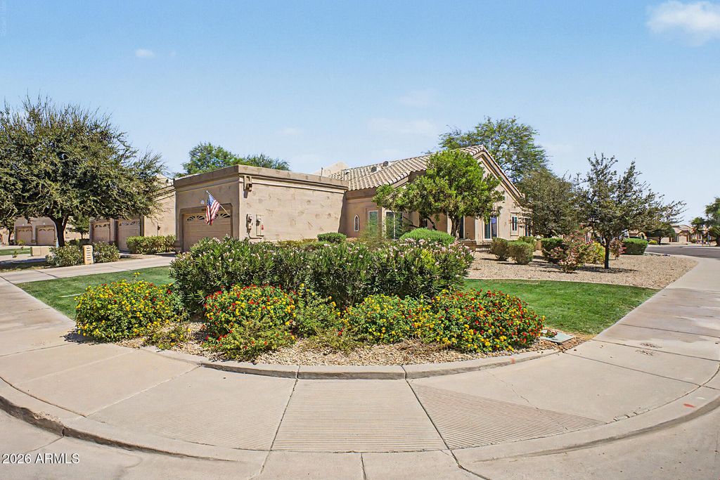 8341 W WESCOTT Drive, Peoria, AZ 85382 — photo 5