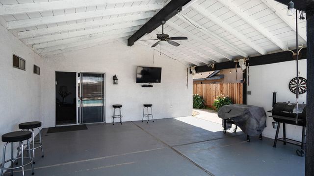 691 Oxford Street, Porterville, CA 93257