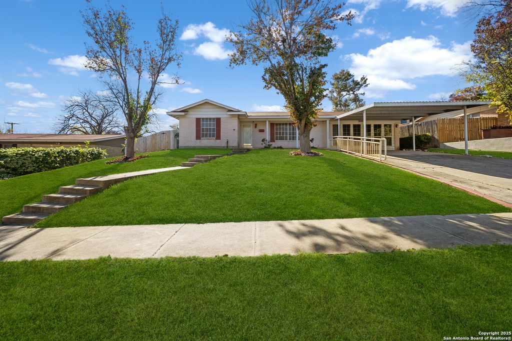 3802 Oak, San Antonio, TX 78228