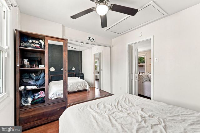 21 MARGARET AVE, Sewell, NJ 08080