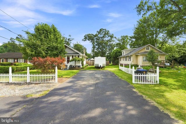 21 MARGARET AVE, Sewell, NJ 08080