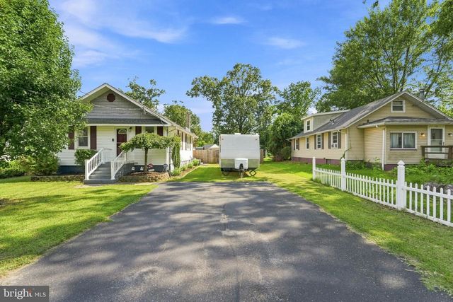 21 MARGARET AVE, Sewell, NJ 08080