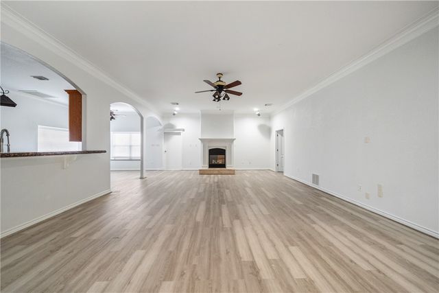 9813 County Road 309, Navasota, TX 77868