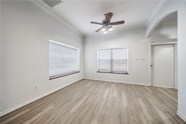 9813 County Road 309, Navasota, TX 77868