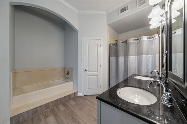 9813 County Road 309, Navasota, TX 77868