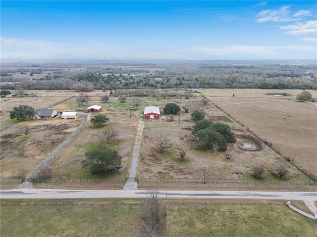 9813 County Road 309, Navasota, TX 77868