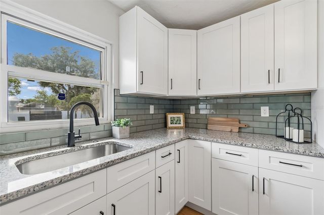 5029 19TH STREET, Zephyrhills, FL 33542