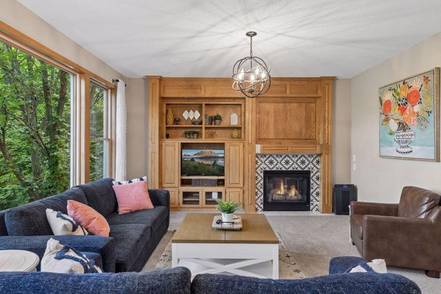 6402 Langer Lane, Hugo, MN 55038