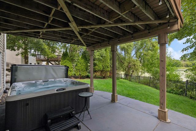 6402 Langer Lane, Hugo, MN 55038