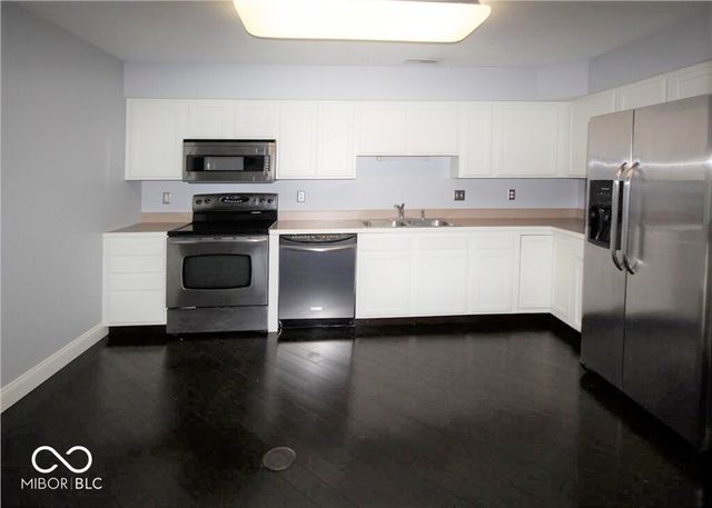 7074 Sea Oats Lane, Indianapolis, IN 46250