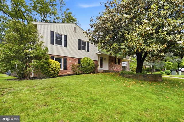 8416 DANFORD CT, Springfield, VA 22152