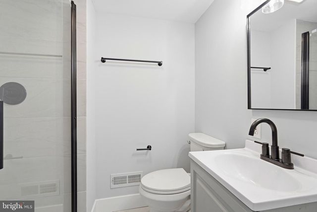 8416 DANFORD CT, Springfield, VA 22152
