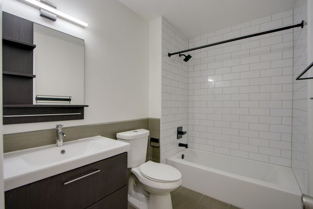 319 Stoneledge, Irving, TX 75063