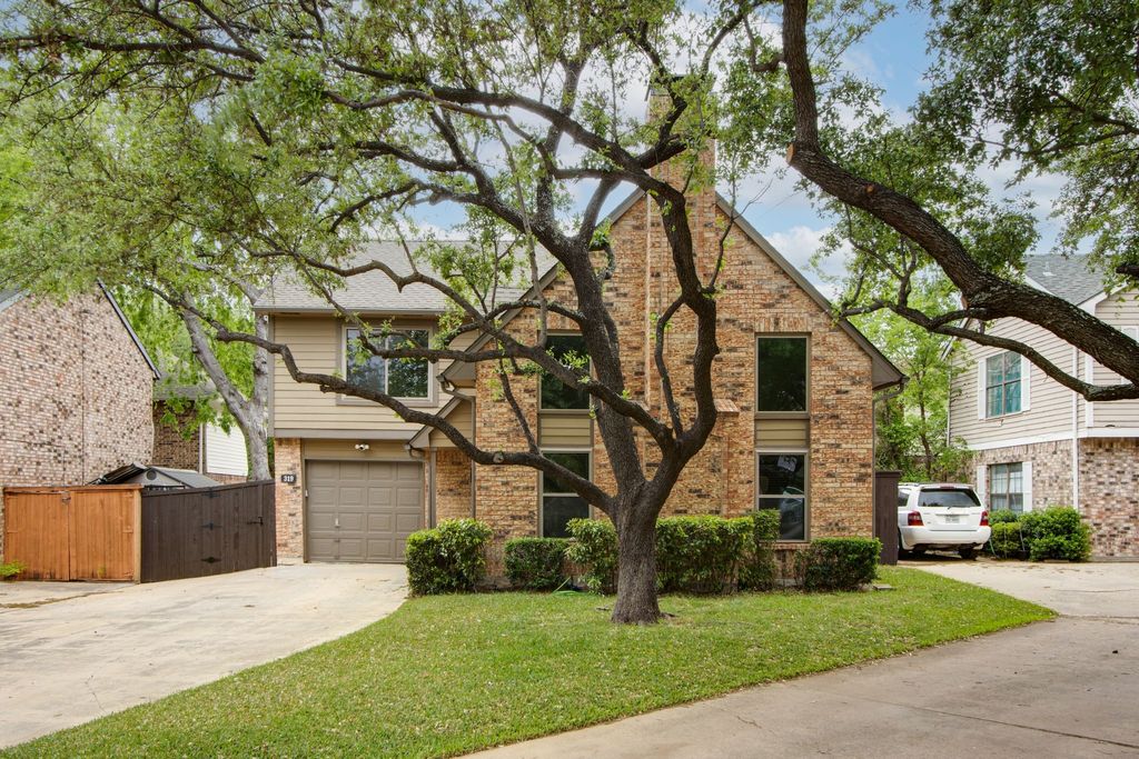 319 Stoneledge, Irving, TX 75063