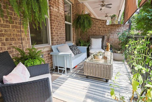 347 Brownstones Circle NE, Atlanta, GA 30312
