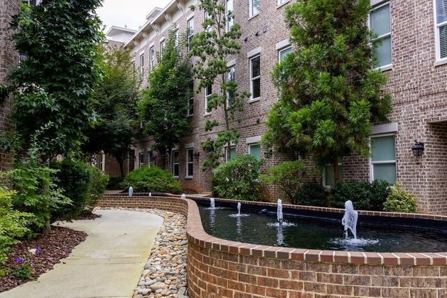 347 Brownstones Circle NE, Atlanta, GA 30312