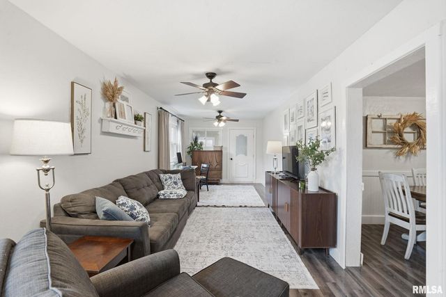 9520 115TH Street, Blue Grass, IA 52726