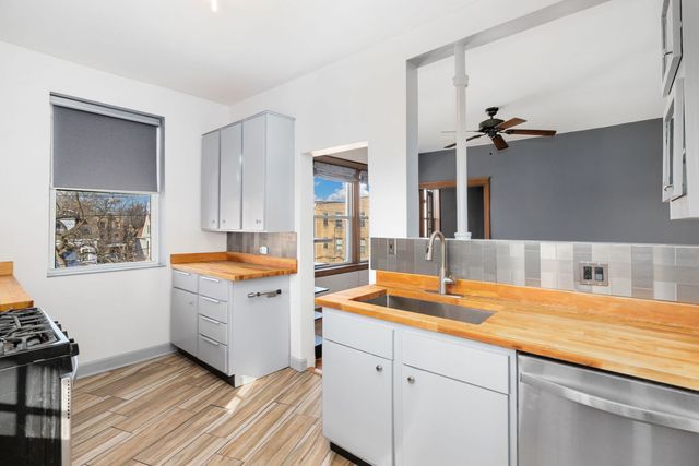 4864 N Ashland Avenue 3W, Chicago, IL 60640