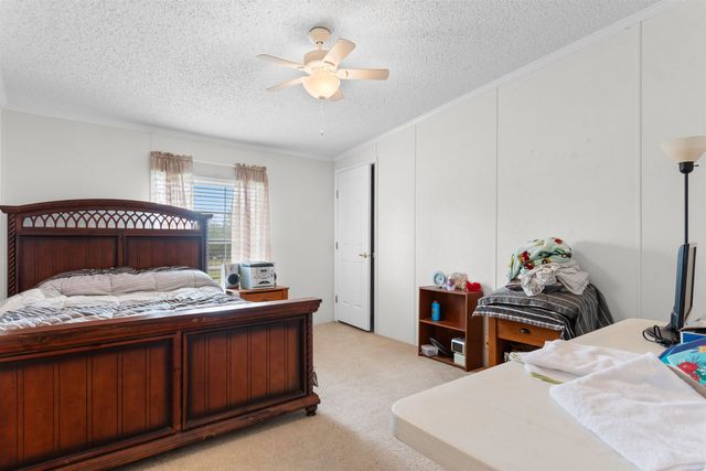 652 BEAR GRASS RD W, Longs, SC 29568