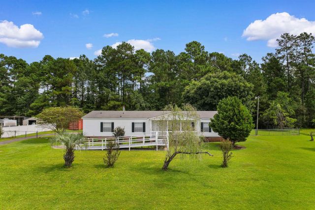 652 BEAR GRASS RD W, Longs, SC 29568