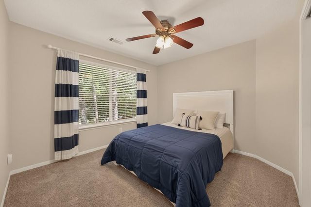 51 E Autumn Branch Circle, The Woodlands, TX 77382
