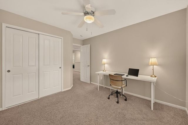 51 E Autumn Branch Circle, The Woodlands, TX 77382