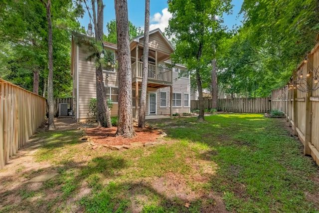 51 E Autumn Branch Circle, The Woodlands, TX 77382