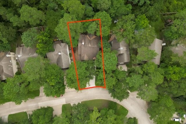 51 E Autumn Branch Circle, The Woodlands, TX 77382