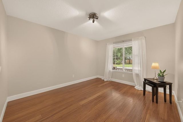 51 E Autumn Branch Circle, The Woodlands, TX 77382