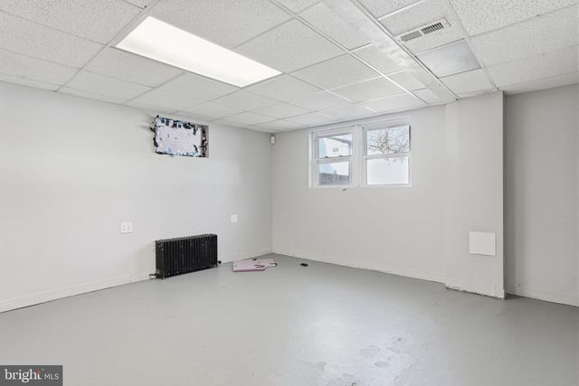 360 HOLLOWBROOK, Ewing, NJ 08638