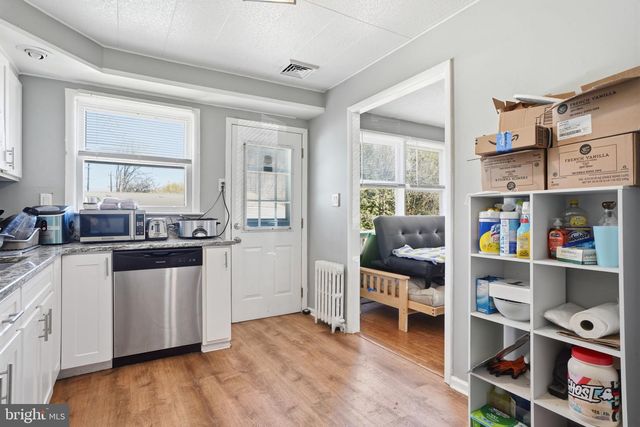 360 HOLLOWBROOK, Ewing, NJ 08638