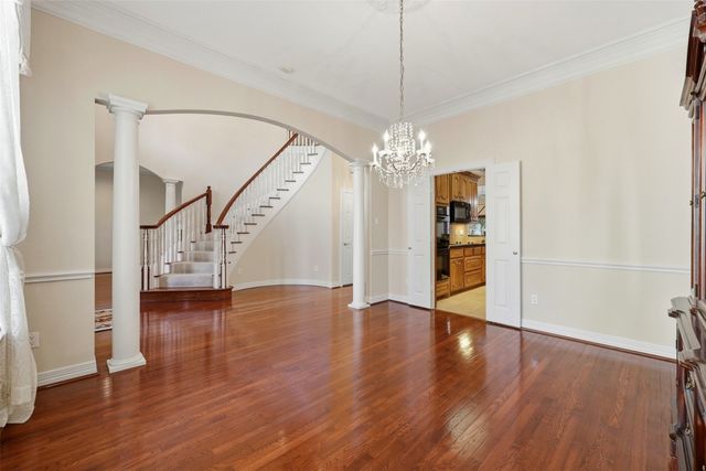 1860 Plum Creek Drive, Midlothian, TX 76065