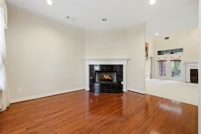 1860 Plum Creek Drive, Midlothian, TX 76065