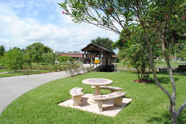 615 Laconia Circle, Greenacres, FL 33467