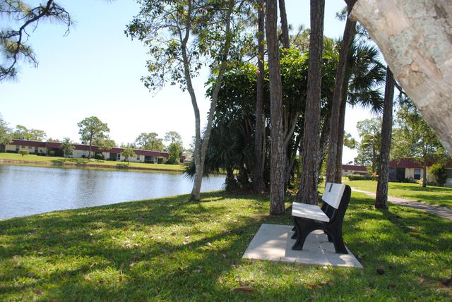 615 Laconia Circle, Greenacres, FL 33467