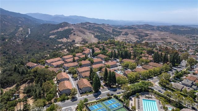 19015 Canyon Summit, Lake Forest, CA 92679